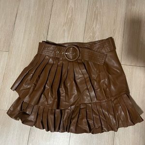Zara size L brown mini faux leather skirt fits like a US size 8/waist 29